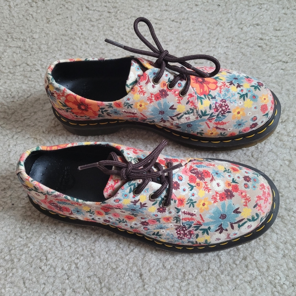 NIB Dr. Martens 1461 Wanderlust Canvas US 8 Taupe Floral